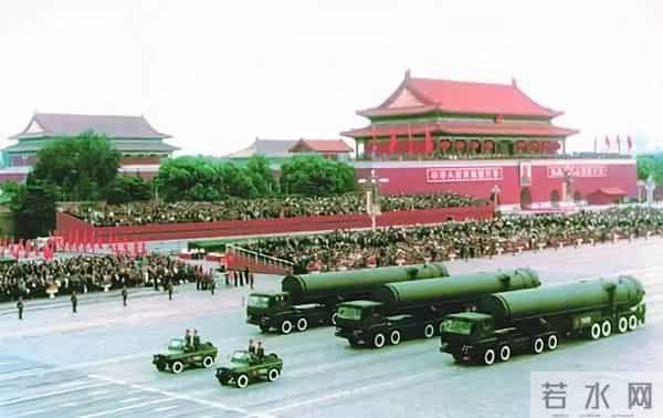 1999年国庆阅兵高清