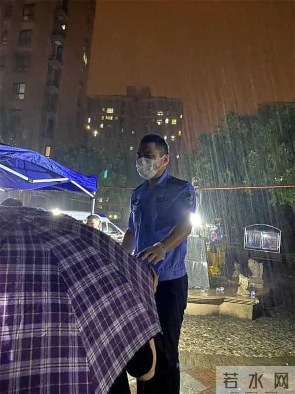 心圆西苑疫情-这波操作太暖心！直击心圆西苑小区封闭管理现场，隔离不隔爱