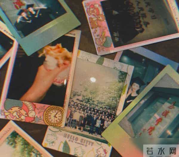 关晓彤补拍毕业照