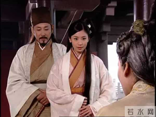 高圆圆看望贾静雯