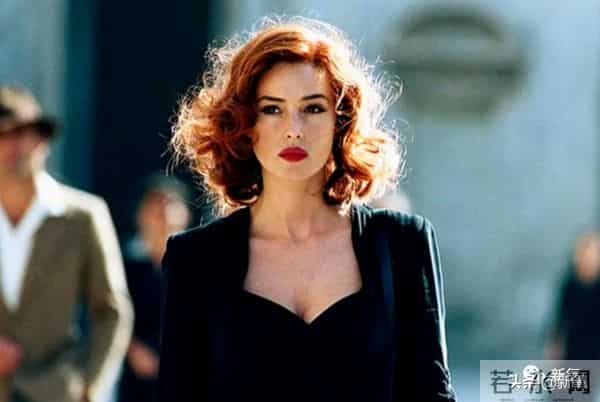 于月仙年轻照片