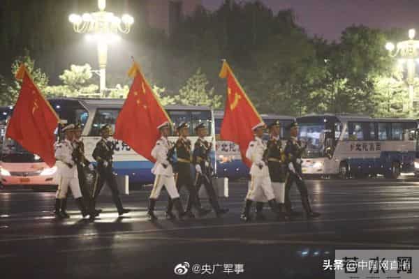 受阅官兵集结完毕