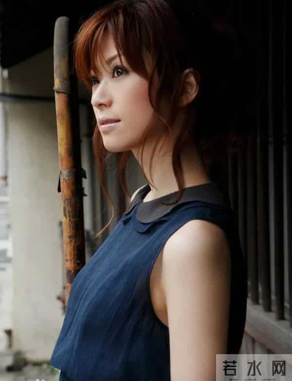 畑野浩子-昔日世界第一美少年：历经一次婚姻，至今仍未娶相伴多年女友 。