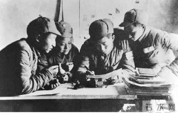 夏征农-传奇老人辛冠洁去世享年101岁:“我是大众日报的儿子”