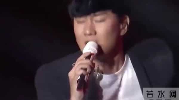 周杰伦林俊杰合唱稻香