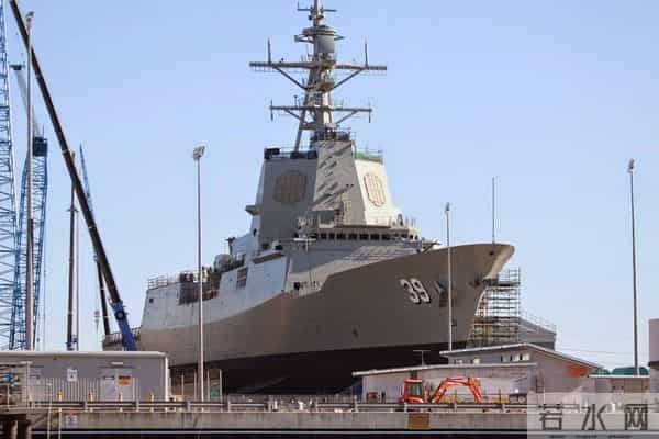 美海军穿越台湾海峡