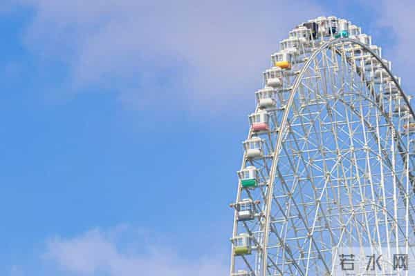 魔天伦-日本最高摩天轮遭雷击！20人被困，9小时后全部获救 工作人员：当时地面震动如同地震