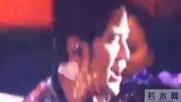 周杰伦林俊杰合唱稻香