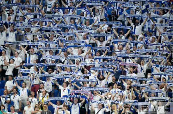 芬兰球迷百人感染