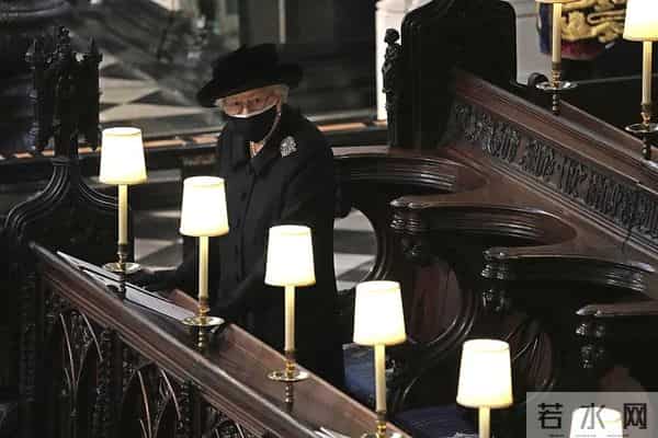 查尔斯二世-伊丽莎白二世去世,查尔斯成为英国国王