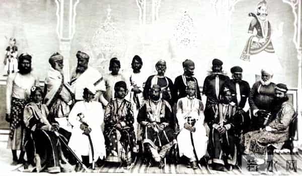 印度火车-这辆印度火车绝对改变你对印度脏乱差的印象,160000车票考虑下吧