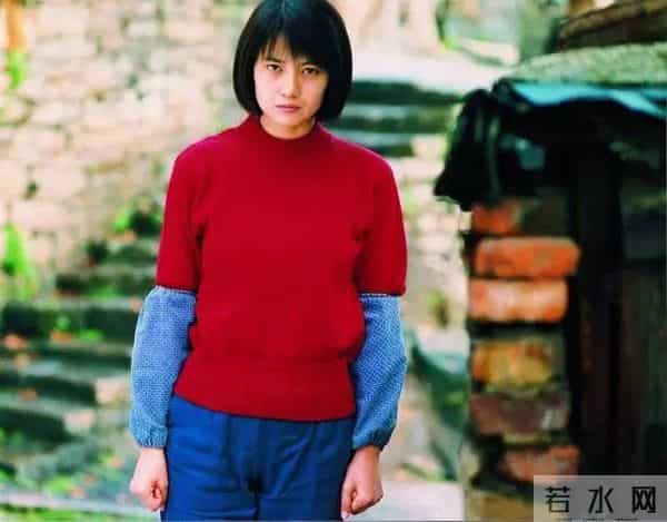 高圆圆看望贾静雯