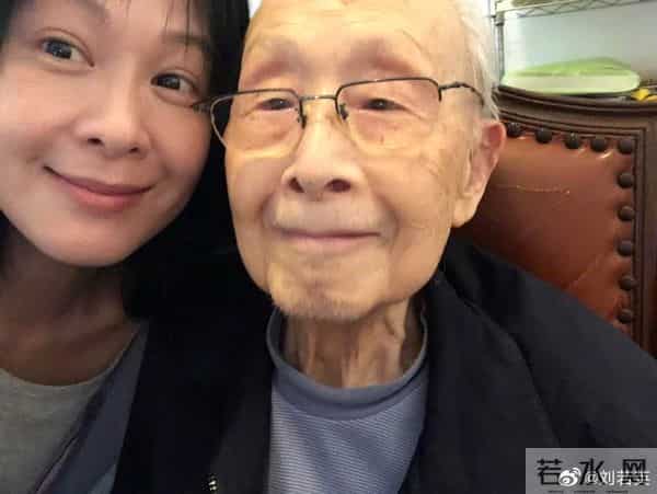 刘若英父亲去世