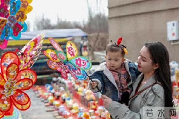 春风吹暖文旅热