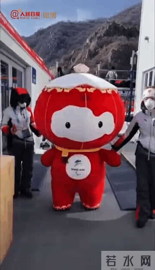 冰墩墩雪容融都下班了