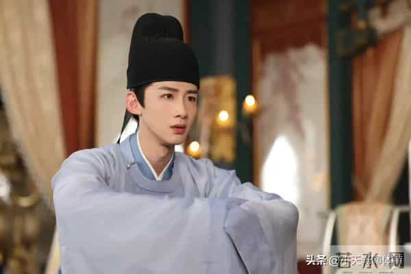 白敬亭弹卡农告别《开端》