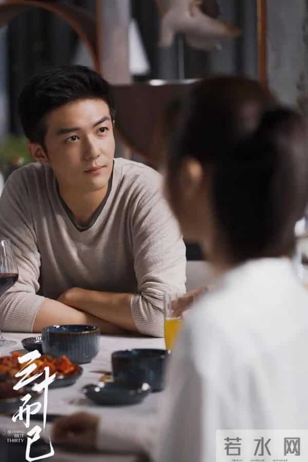 顾佳扮演者-"许幻山"李泽锋不简单，一年演8部戏被称天龙八部，剧红人不红