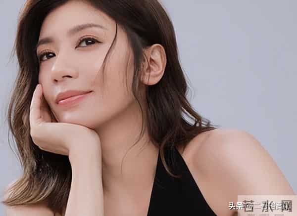 贾静雯姐弟恋-半路夫妻能走多远，姐弟恋的现实问题，在51岁的贾静雯身上体现了