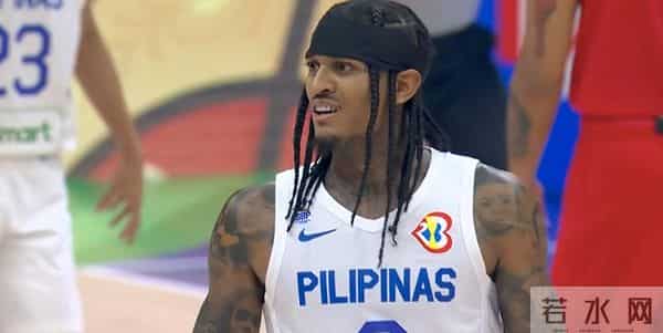 男篮世界杯现场观战的姚明脸色糟糕