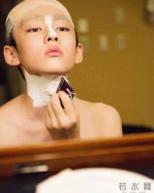 日本歌舞伎世家小少爷