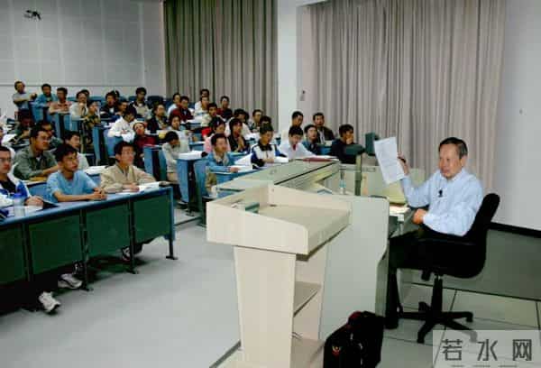 诺奖得主-童年未想过当科学家