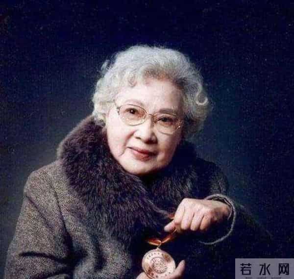 艺术人生秦怡-逃婚、大病、白发人送黑发人…“人民艺术家”秦怡的传奇百年人生