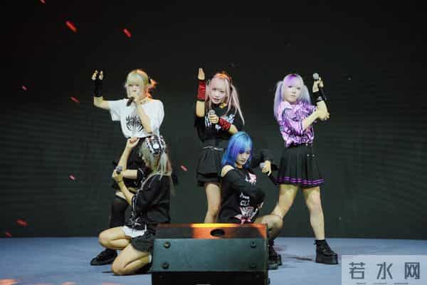 上海动漫节-青春能量点燃上海静安,“热爱次元”动漫运动主题草地音乐节正式亮相