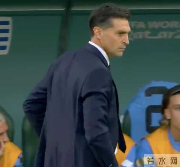 乌拉圭主教练帅上热搜
