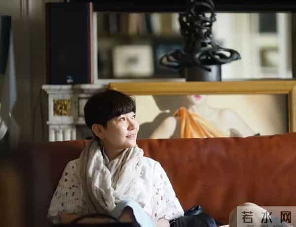 胥午梅近况-主持过央视《新闻30分》,观众缘好又干练大方的胥午梅去哪了