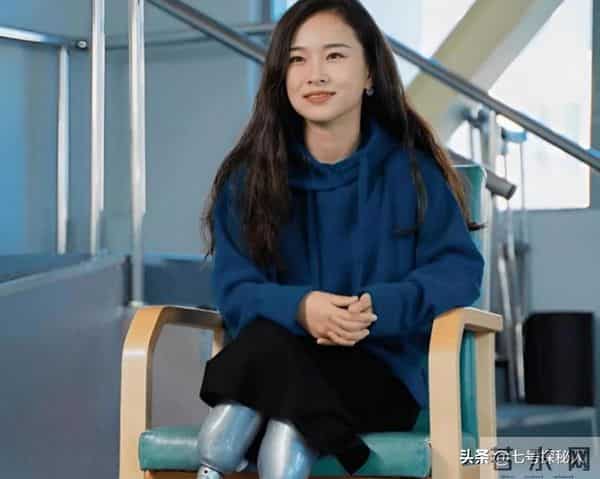 廖智现任老公-无腿舞者廖智40岁怀4胎，大女儿在08年地震丧生，离婚后遇到真爱