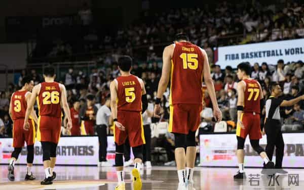 周琦郭士强共进餐