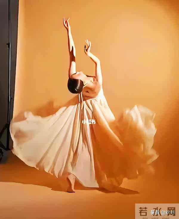 周迅身高多少-陈凯歌曾评价周迅:如果身高再多上10cm,那么整个世界就是她的