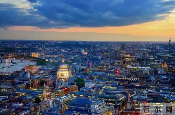 元旦节的由来-新年的第一天为什么要叫“元旦”？全球各地的人们这样过元旦