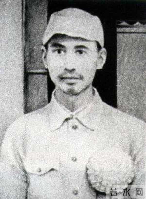 杨子荣简介-智取威虎山的杨子荣,真实的结局如何?因为一张照片,解开了身世