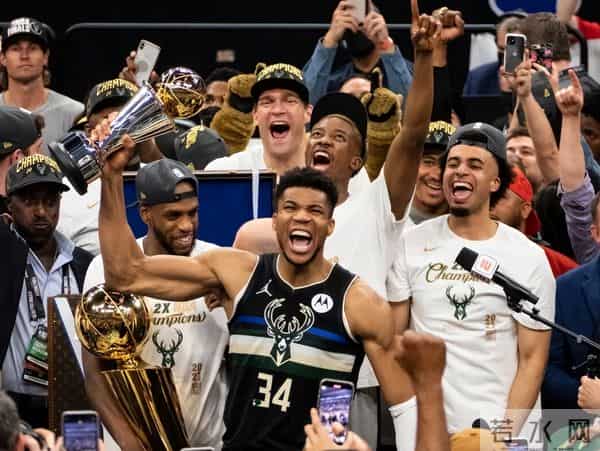 雄鹿4-2太阳夺冠