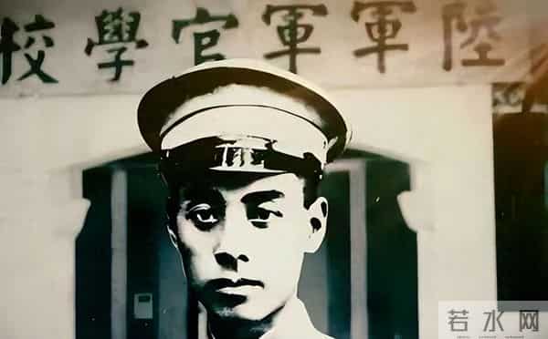 大派用场-蒋介石的“不敢动”:周恩来护身符曝光,最后一招让老蒋彻底绝望