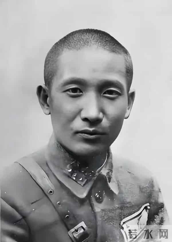 大派用场-蒋介石的“不敢动”:周恩来护身符曝光,最后一招让老蒋彻底绝望