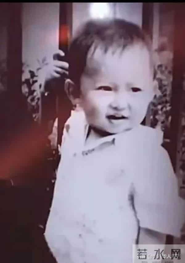 张淇-40岁“哥哥”张淇一夜爆火：他用了25年，终于迎来了自己的春天