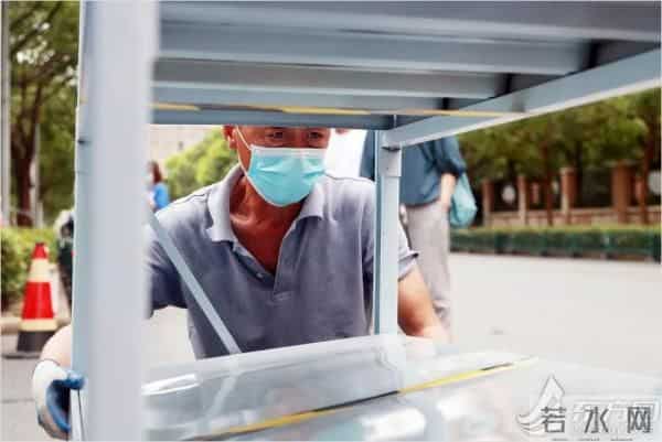 心圆西苑疫情-这波操作太暖心！直击心圆西苑小区封闭管理现场，隔离不隔爱