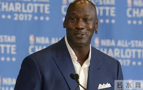 詹姆斯发声支持罢赛