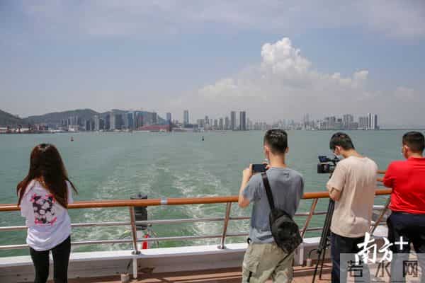 深圳40周年直播