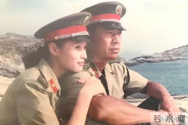 八角亭谜雾演员表