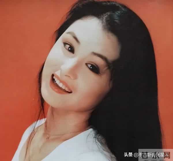 于月仙年轻时的照片