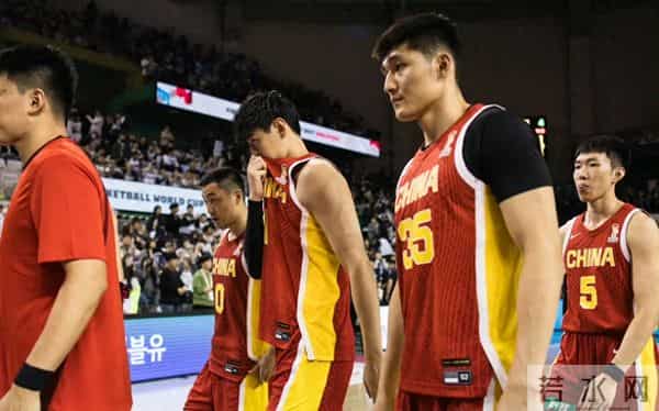 周琦郭士强共进餐