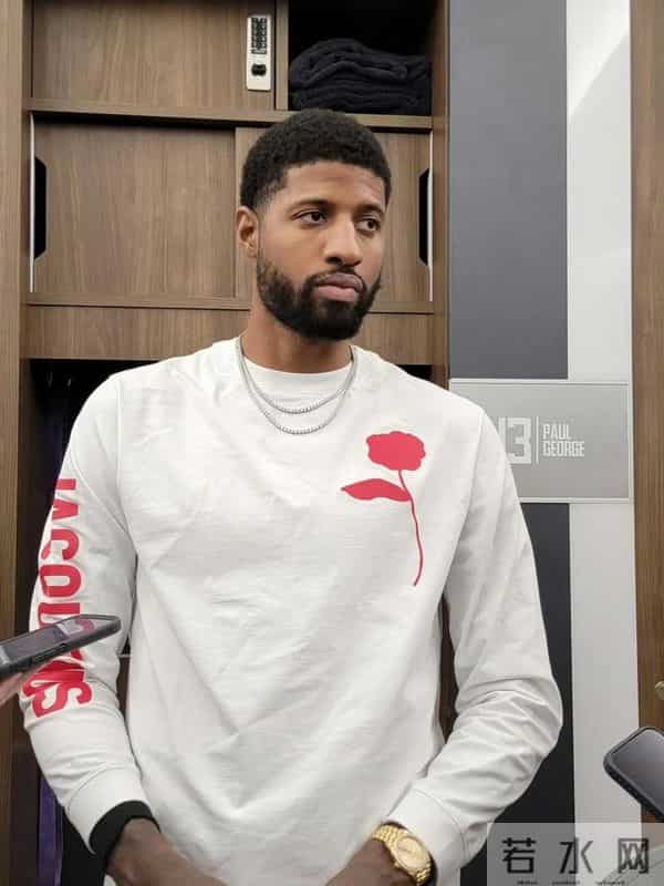 雄鹿4-2太阳夺冠