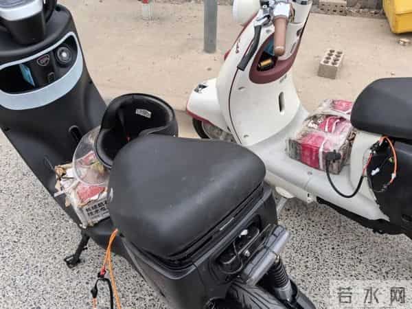 第十一回电影-直接在派出所违法改装?上海街头惊现“流水线”式造假,现场操作让人瞠目