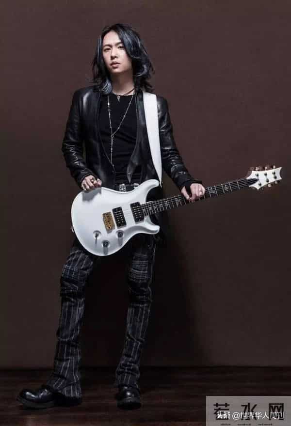 张淇-40岁“哥哥”张淇一夜爆火：他用了25年，终于迎来了自己的春天