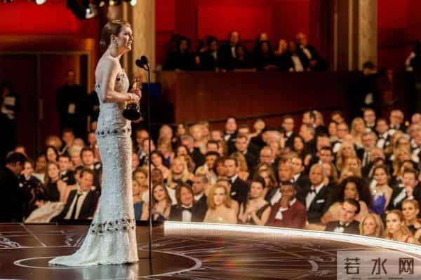 奥斯卡颁奖典礼推迟