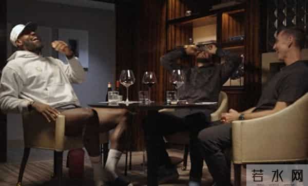 纳什-纳什:库里要对我的退役负责 防完他三四天后我就感觉是时候退了