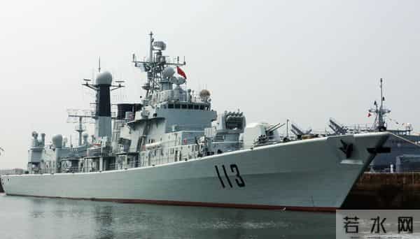 美海军穿越台湾海峡